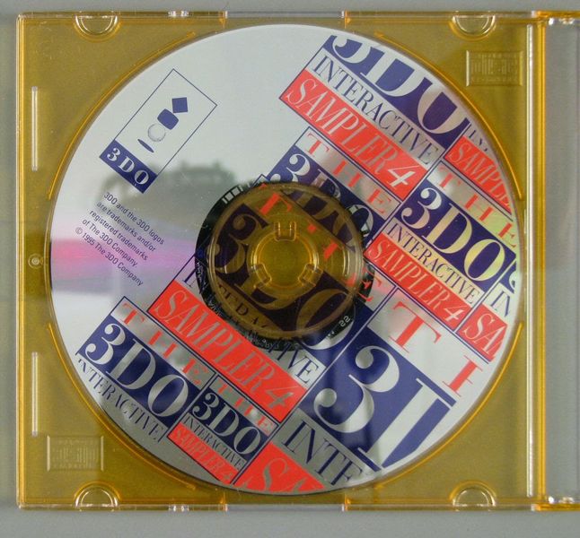 File:3DO Interactive Sampler 4 disc.jpg