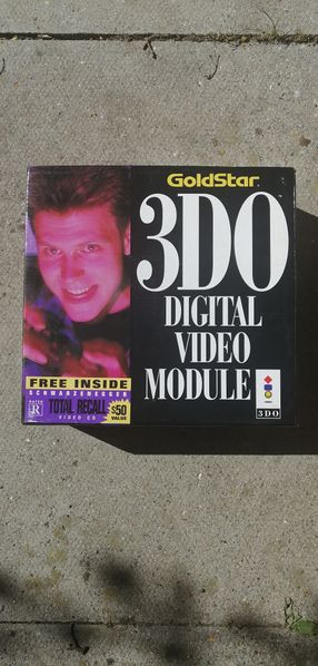 File:Goldstar GPA-511M Video CD Adaptor Front.jpg